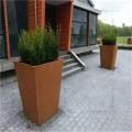 Round Planter