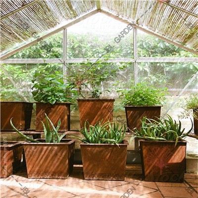 20 palcový vysoký kvetináč