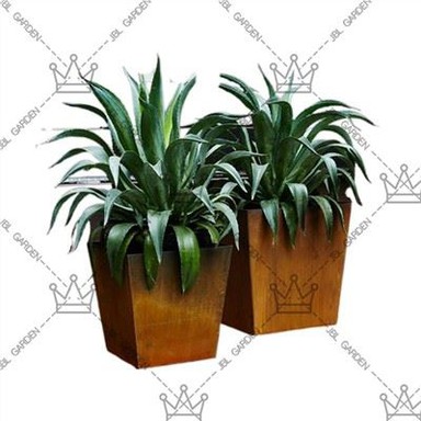 Veľké terasové kvetináče