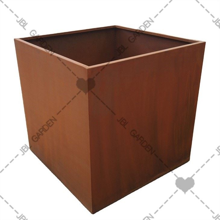 Wide Planter