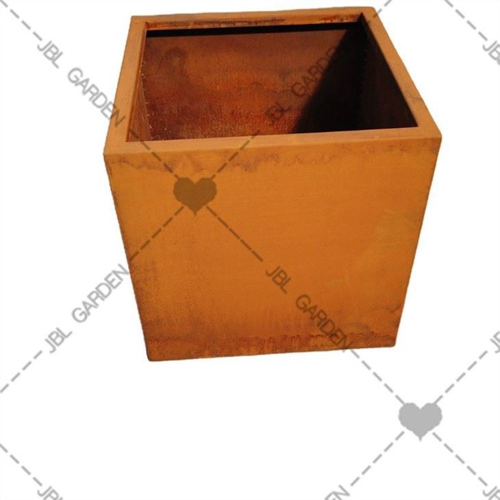 Wide Planter