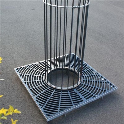 Štvorcový oceľový stromový rošt Corten