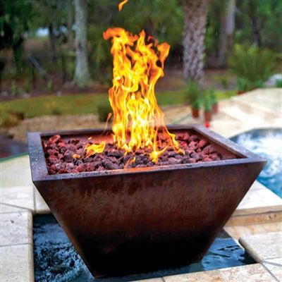 Plynové ohniská z vodnej fontány z Corten Steel