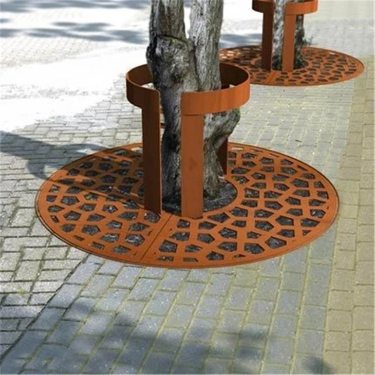Unique Products Corten Steel Metal Tree